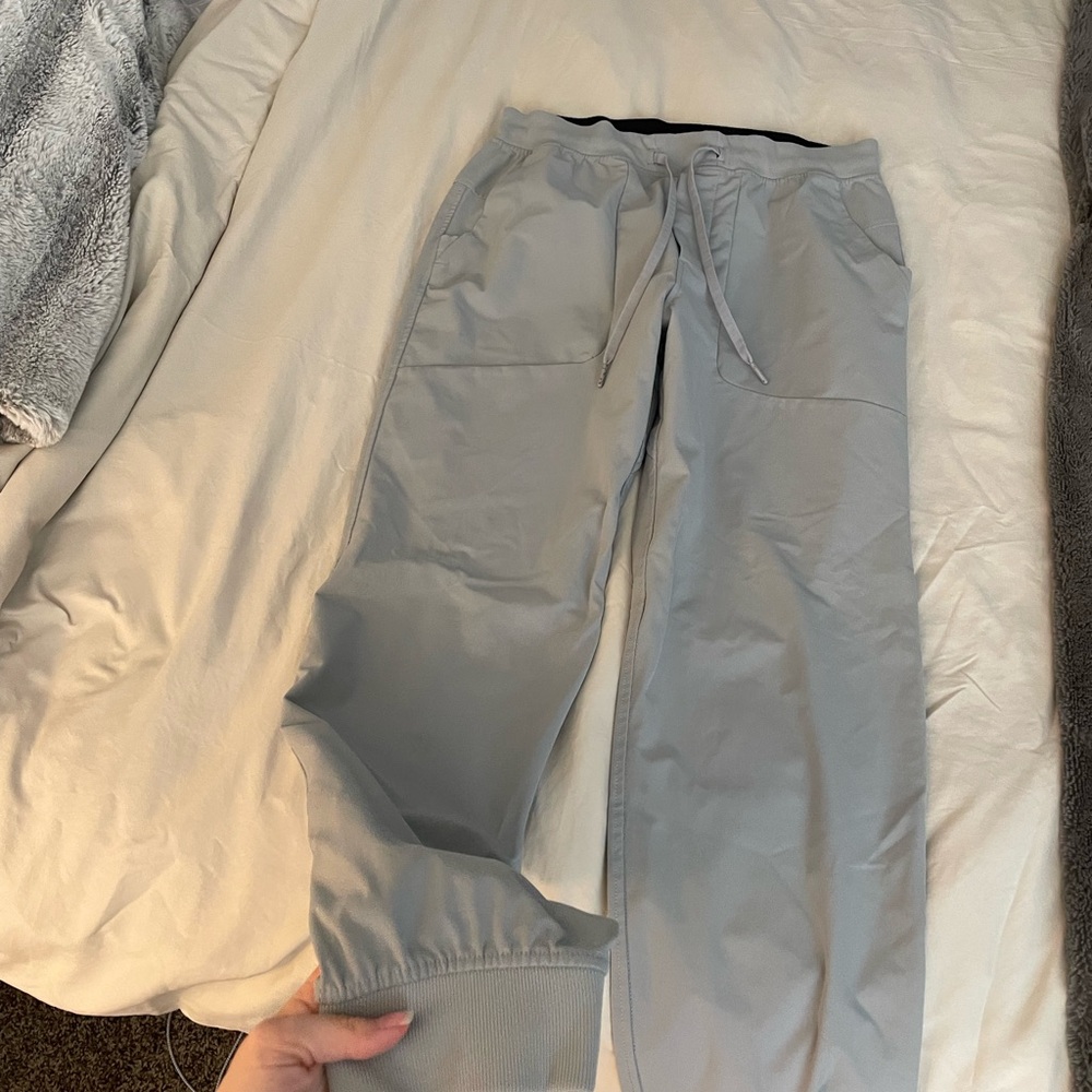 Men’s Lululemon joggers L